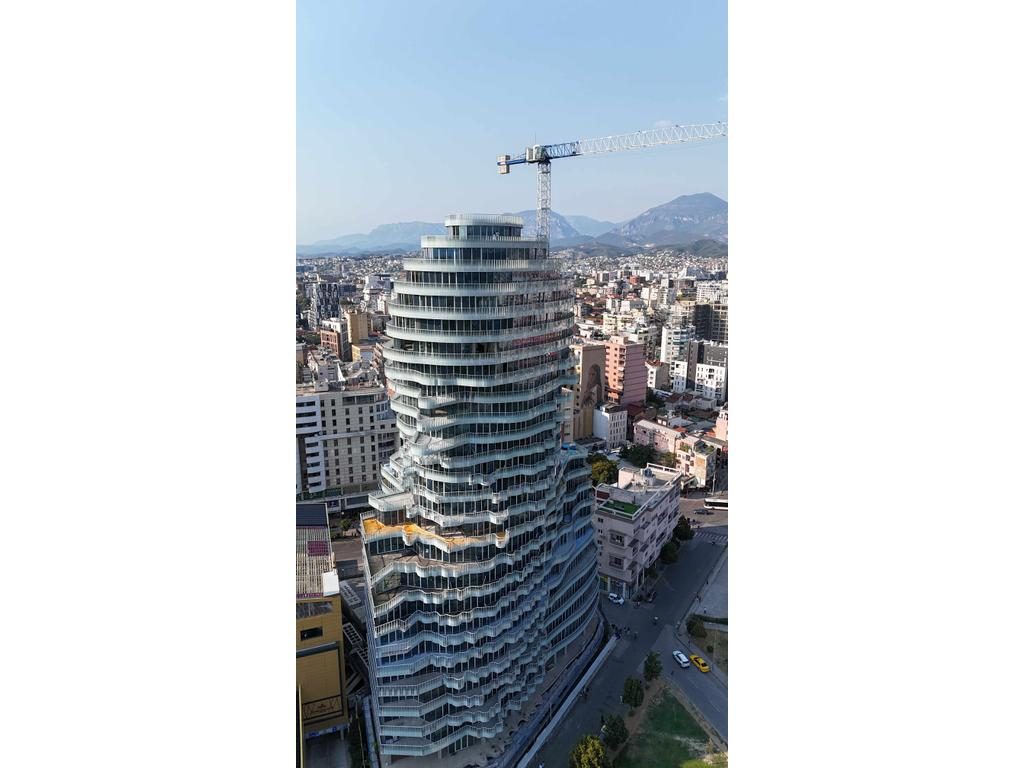 TIRANA'S ROCK, SHESIM APARTAMENT 3+1