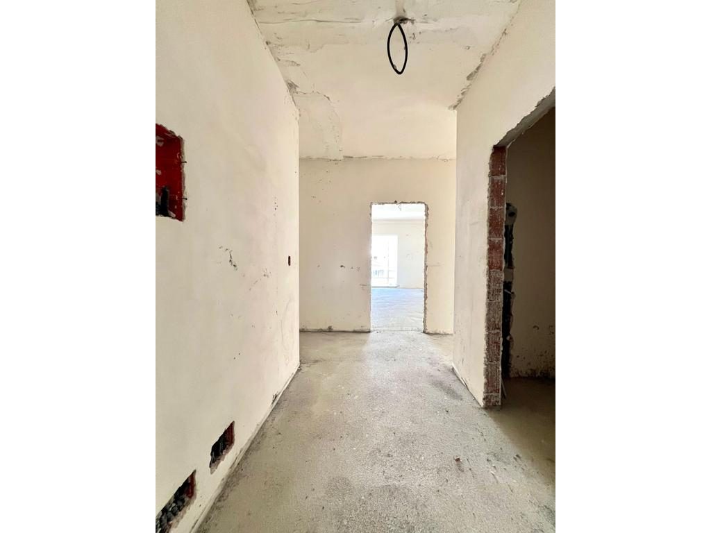 Kika 3, Komuna e Parisit (CONAD-i) – Shitet Apartament 3+1+2