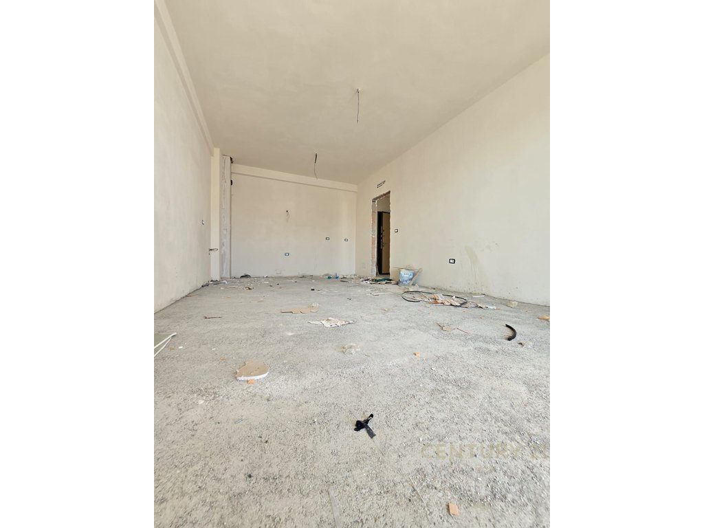 SHITET APARTAMENT 2+1 TEK REZIDENCA LIBURNA NE GOLEM!!!