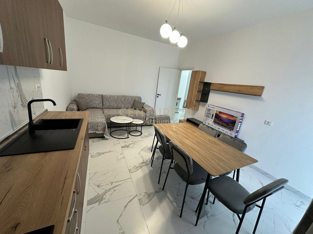 JEPET ME QIRA APARTAMENT 2+1 NË MULLET