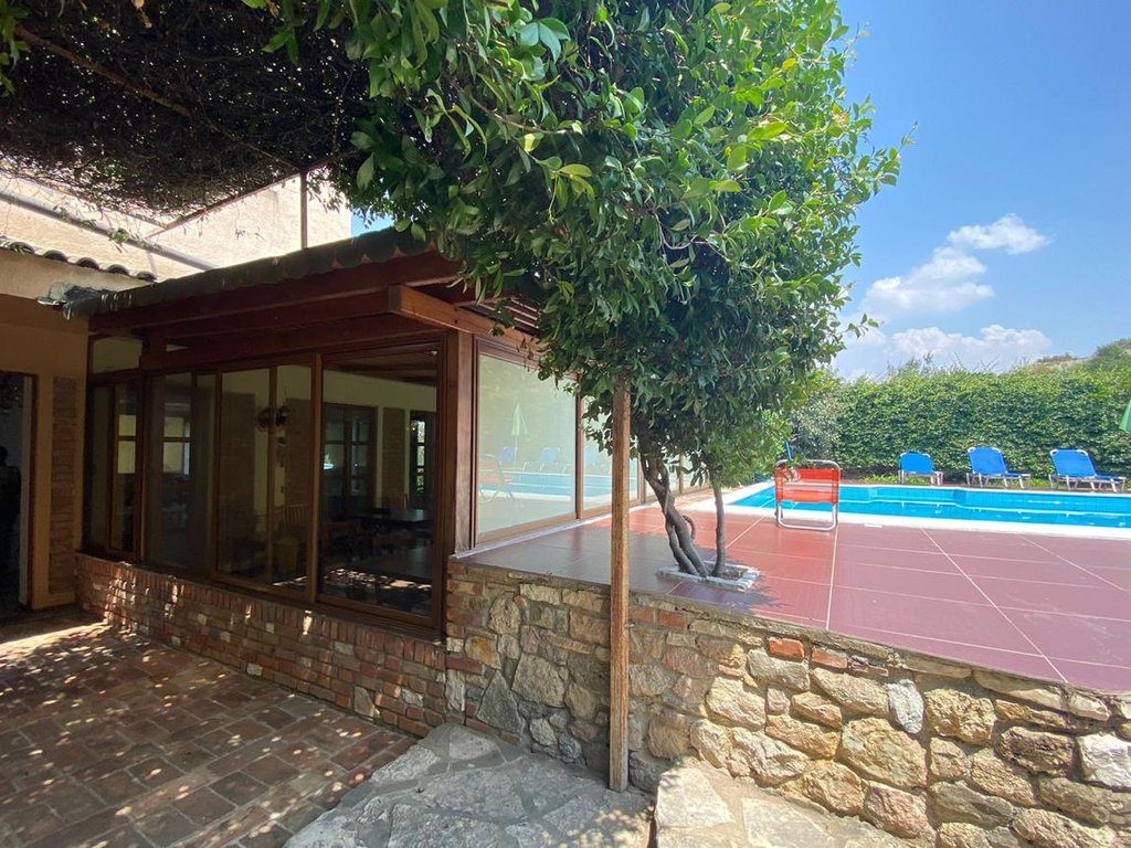 Apartament Me Qira | Pezë, Tiranë