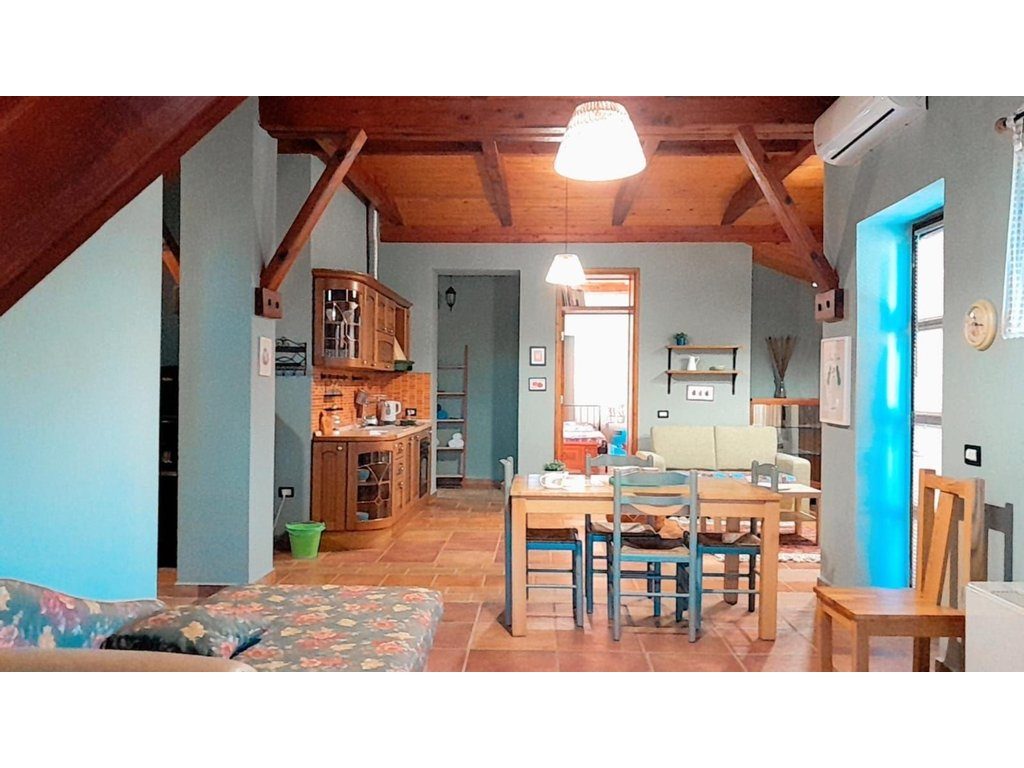 Apartament Me Qira | Pezë, Tiranë