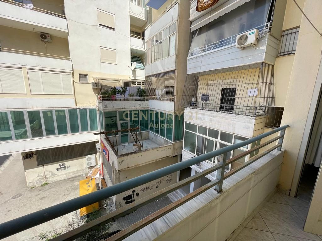 APARTAMENT MODEST 2+1 PER QERA PRANE SKELES