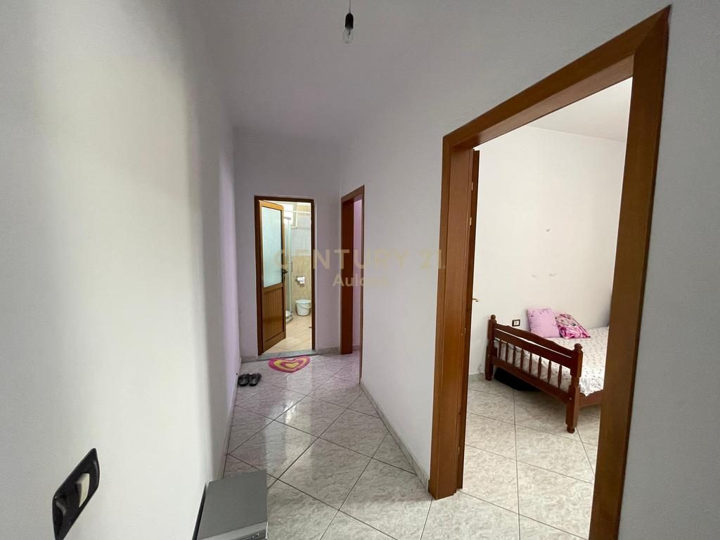 APARTAMENT MODEST 2+1 PER QERA PRANE SKELES