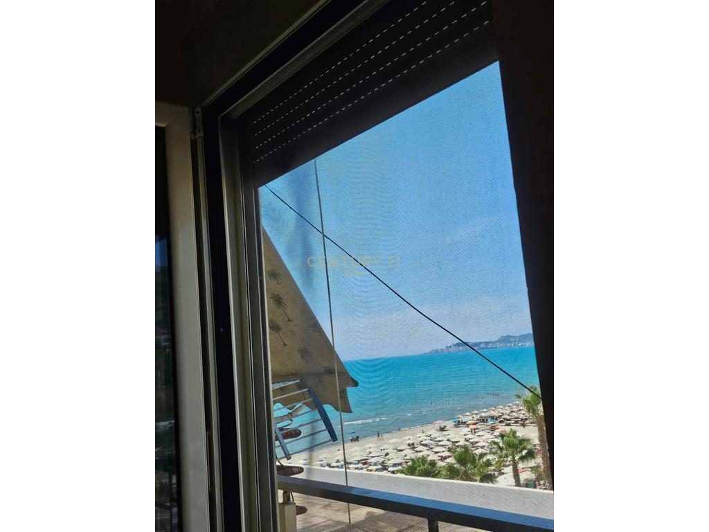 Jepet me qira apartament 1+1 buze detit tek Shkembi i Kavajes.