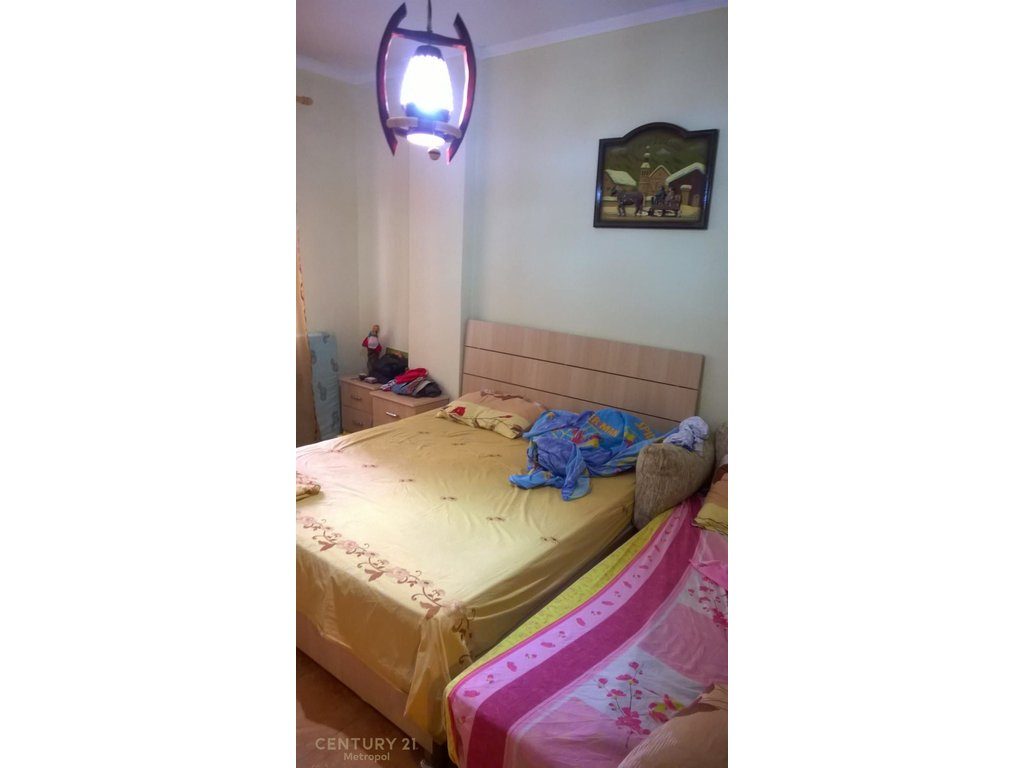 Apartament 1+1 me qira në Golem, pranë Hotel Eliseo!