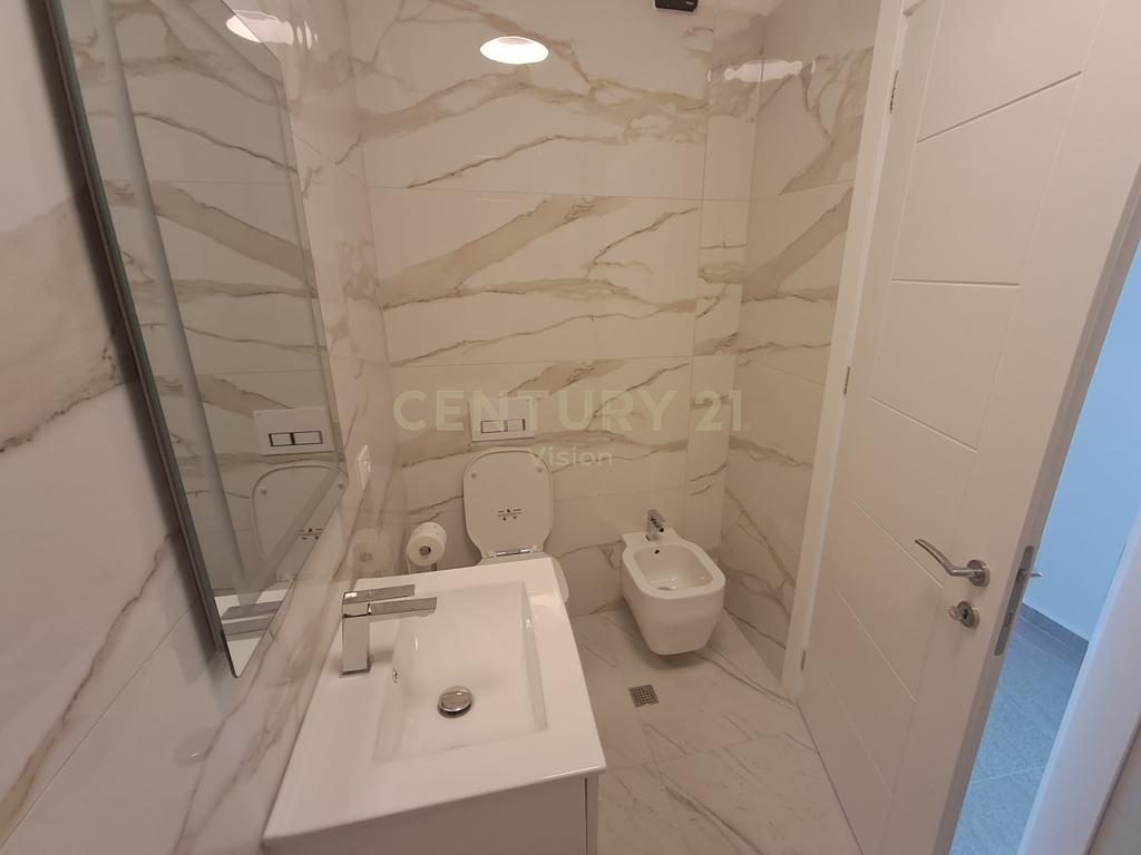 Apartament 2+1 me qira afër arres se madhe, Shkodër  | 100 m²