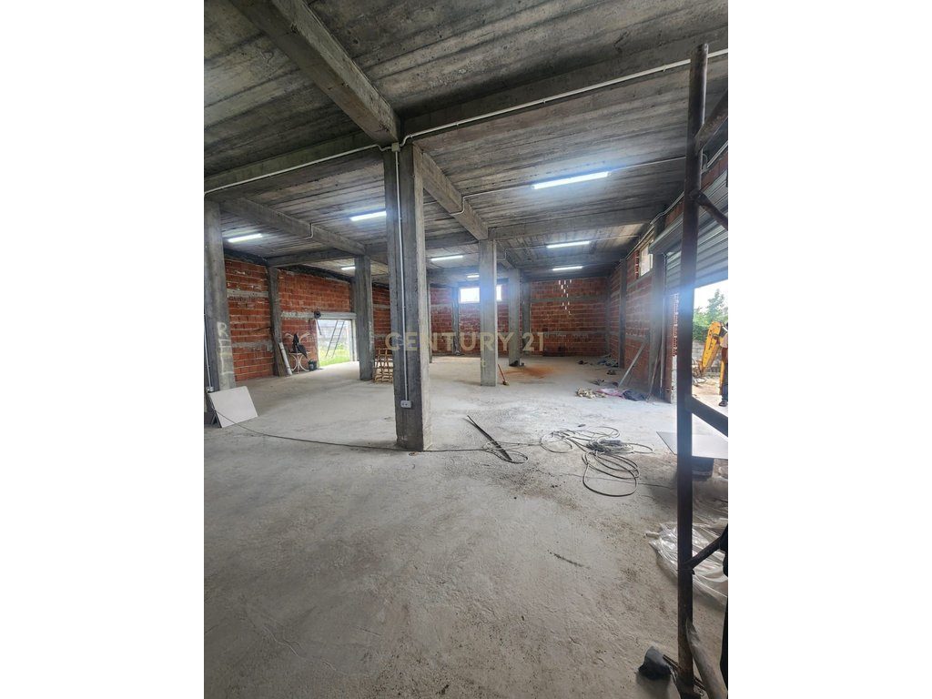 Jepet ambient me qira