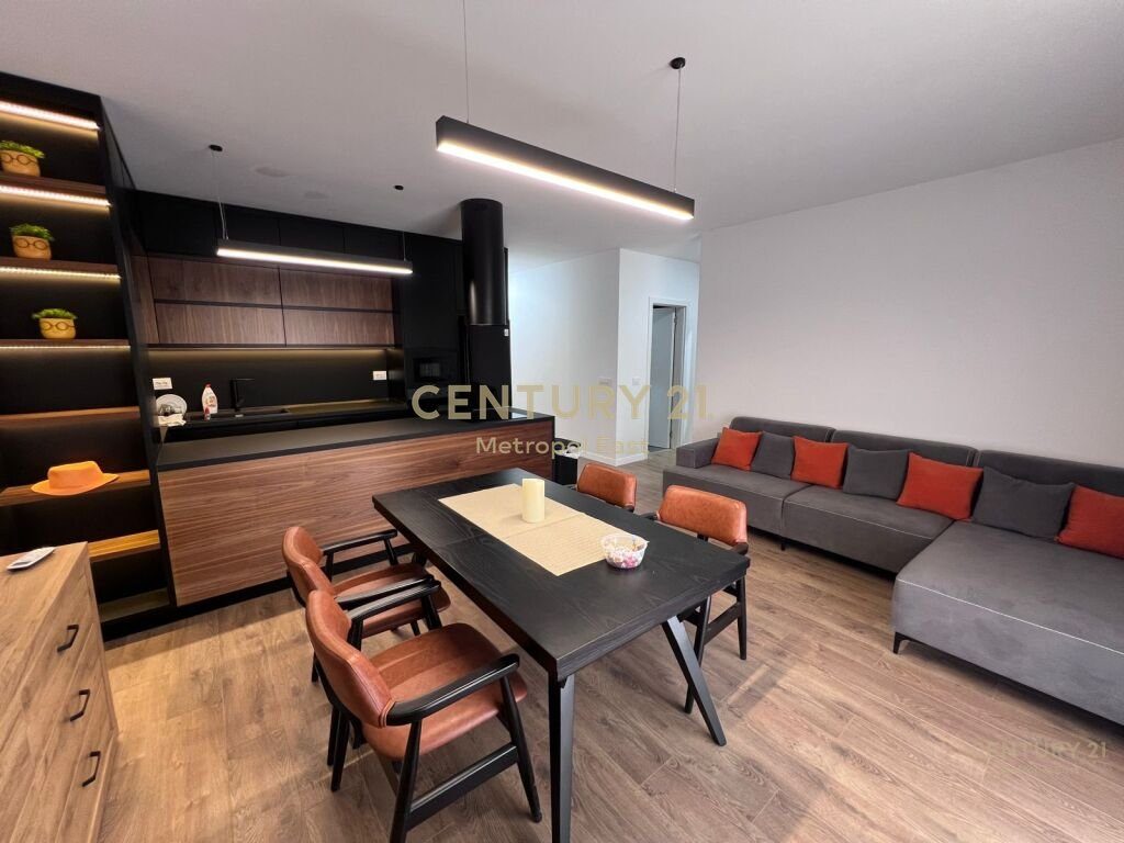 Apartament Për Qira 2+1+2 Tek Secret Garden Residence.