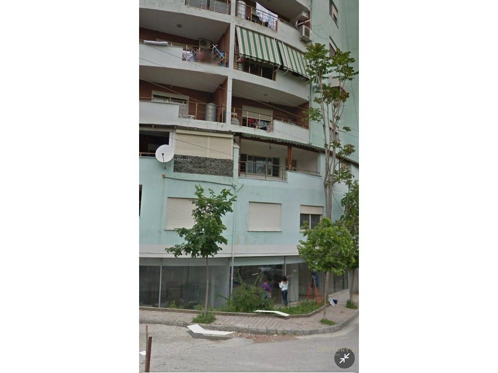 Ambjent komercial per qera tek Kodra e Diellit
