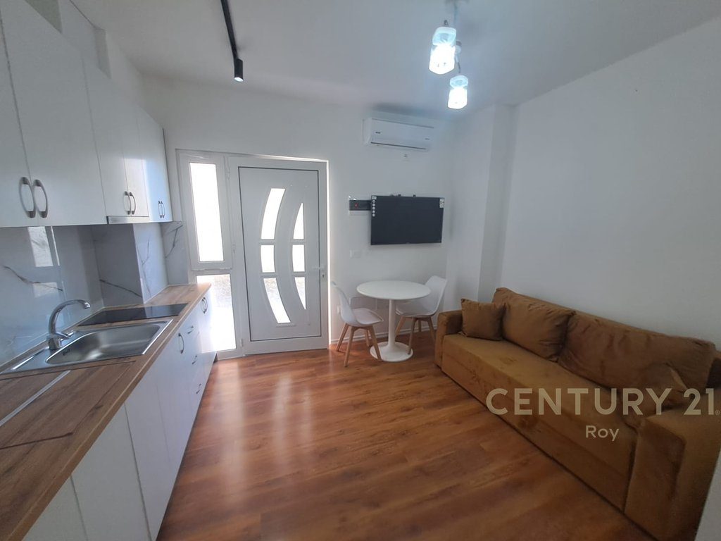 Apartament 1+1 Për Shitje te Shkembi Kavajes !!