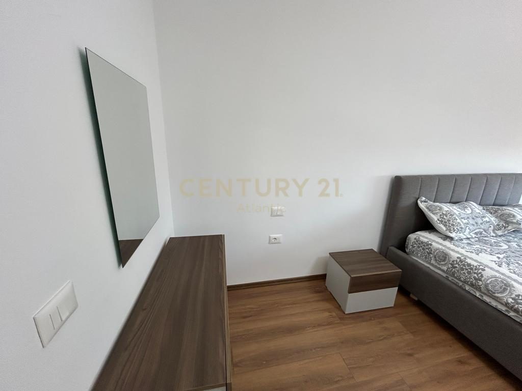 JEPET APARTAMENT 1+1 ME QERA NE PLAZH HEKURUDHA !!