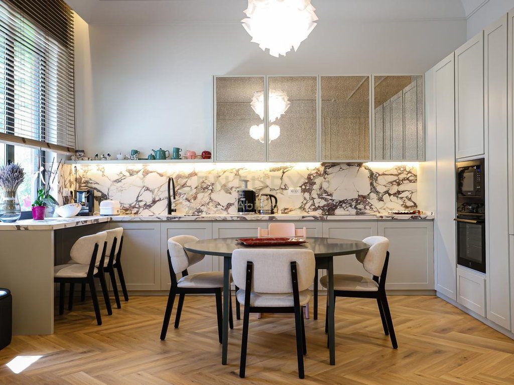 SHESIM DUPLEX DHE POST PARKIMI, TEK ZGJERIMI I KODRES SE DIELLIT