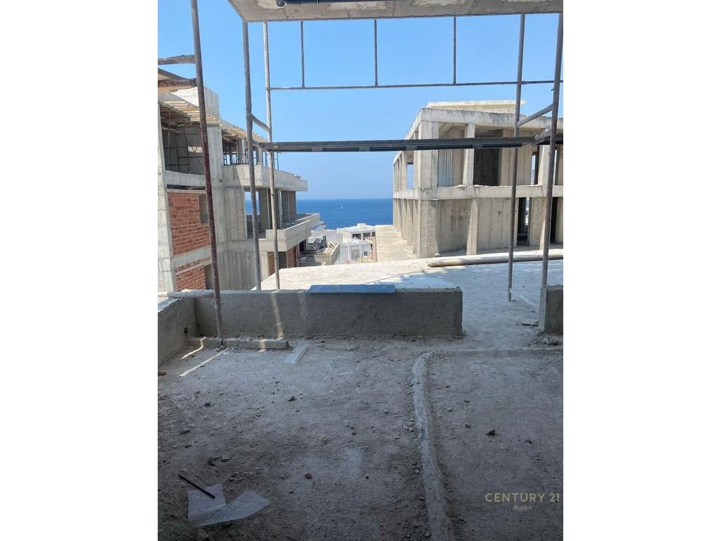 SHITET APARTAMENT 1+1 , SARANDE