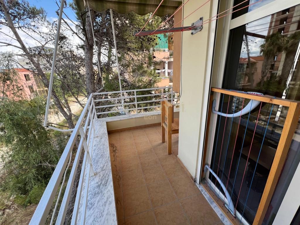 Apartament 1+1 Me Qira në Malin i Robit !