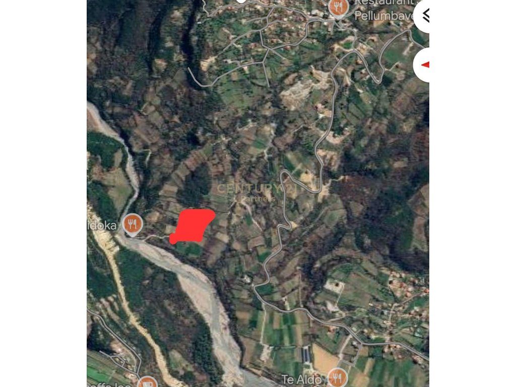 SHITET TOKE 800M2 NE PELLUMBAS-MUNDESI ZGJERIMI DHE NDERTIMI VILE