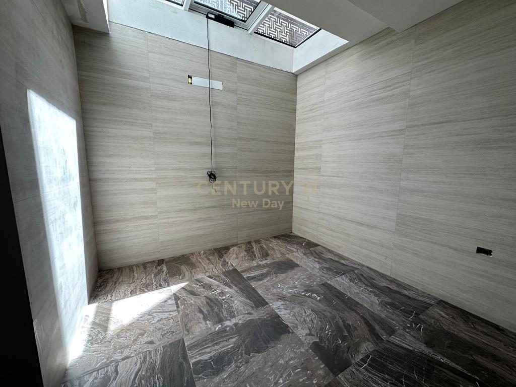 Duplex 2+1 Në Shitje në Durrës - 178320€ | 148.6 m²