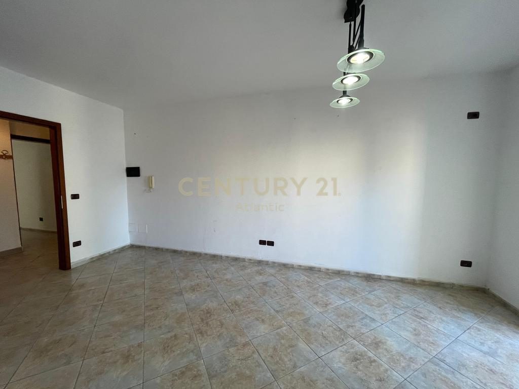Apartament 2+1 Për Shitje ,Tek  Ujësjellës Kanalizime, Durrës - 125000€ | 99 m²
