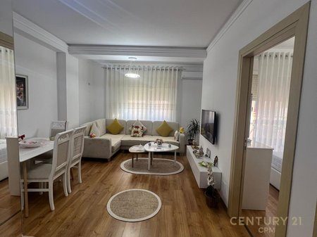 Apartament 2+1+2 per shitje tek Kodra e Diellit!