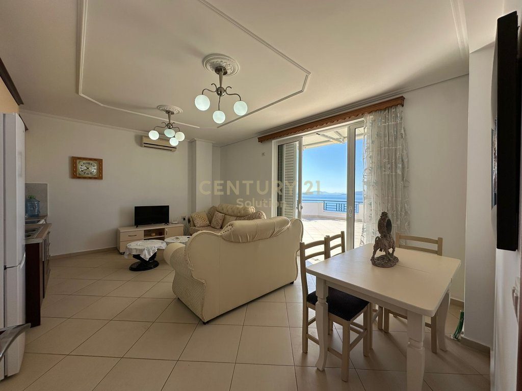 PENTHOUSE 3+1+2+ VERANDE PER SHITJE NE SARANDE!