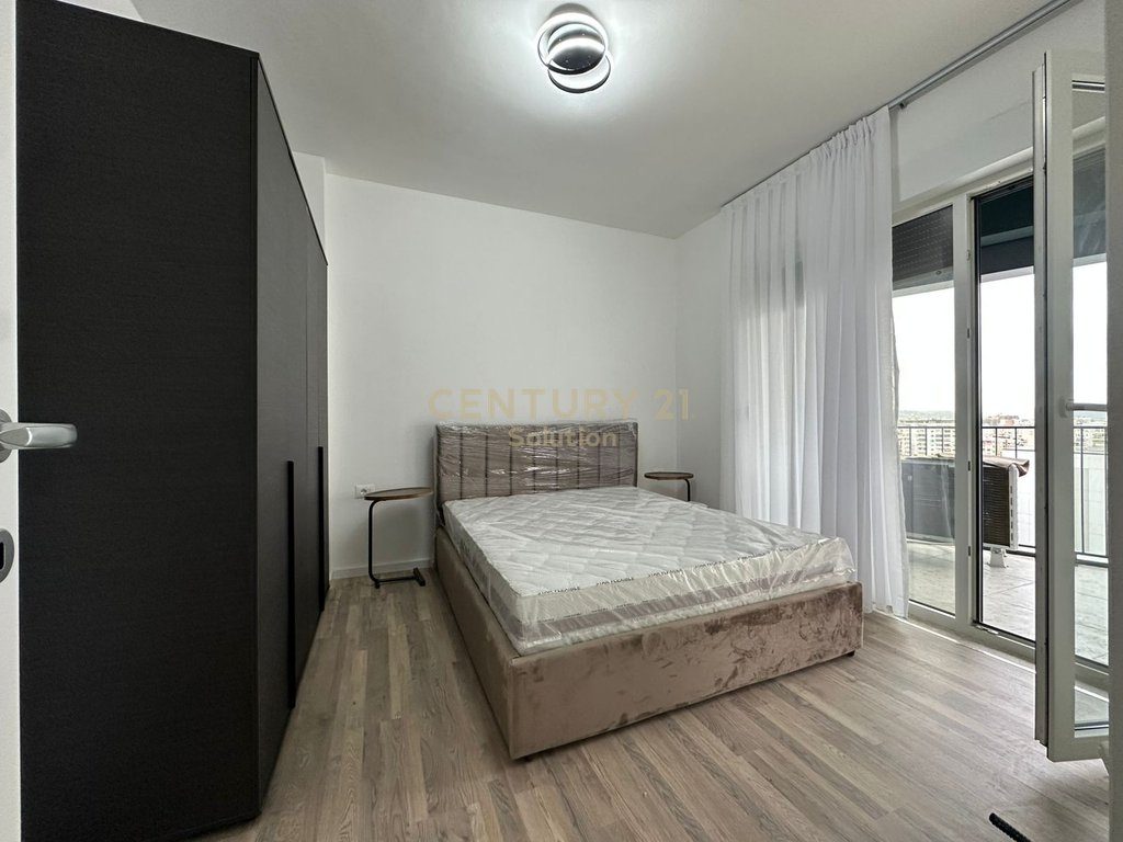 APARTAMENT 2+1+2 +VERANDE PER QIRA PRANE BULEVARDIT TE RI!