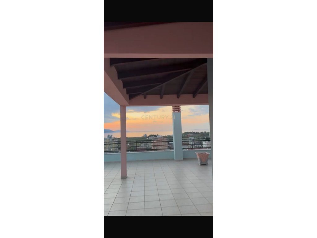 ORIKUM, SHESIM 2 APARTAMENT 2+1 ME VERANDE