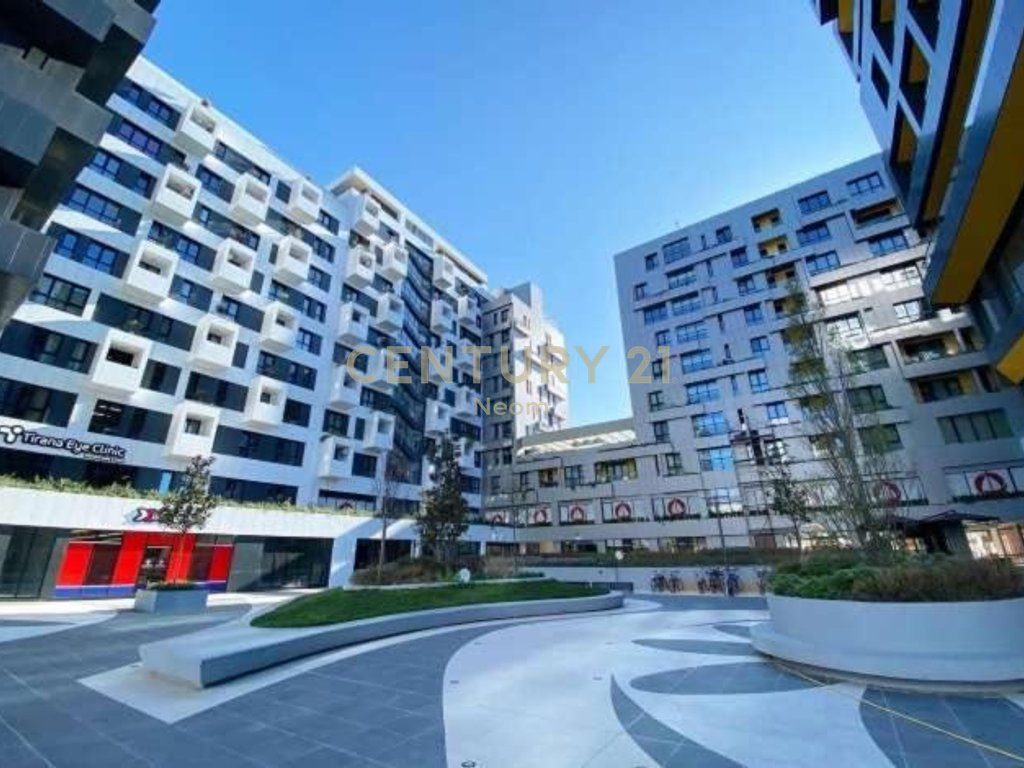 SHITET APARTAMENT 1+1 TE SQUARE 21, RRUGA E KAVAJES!