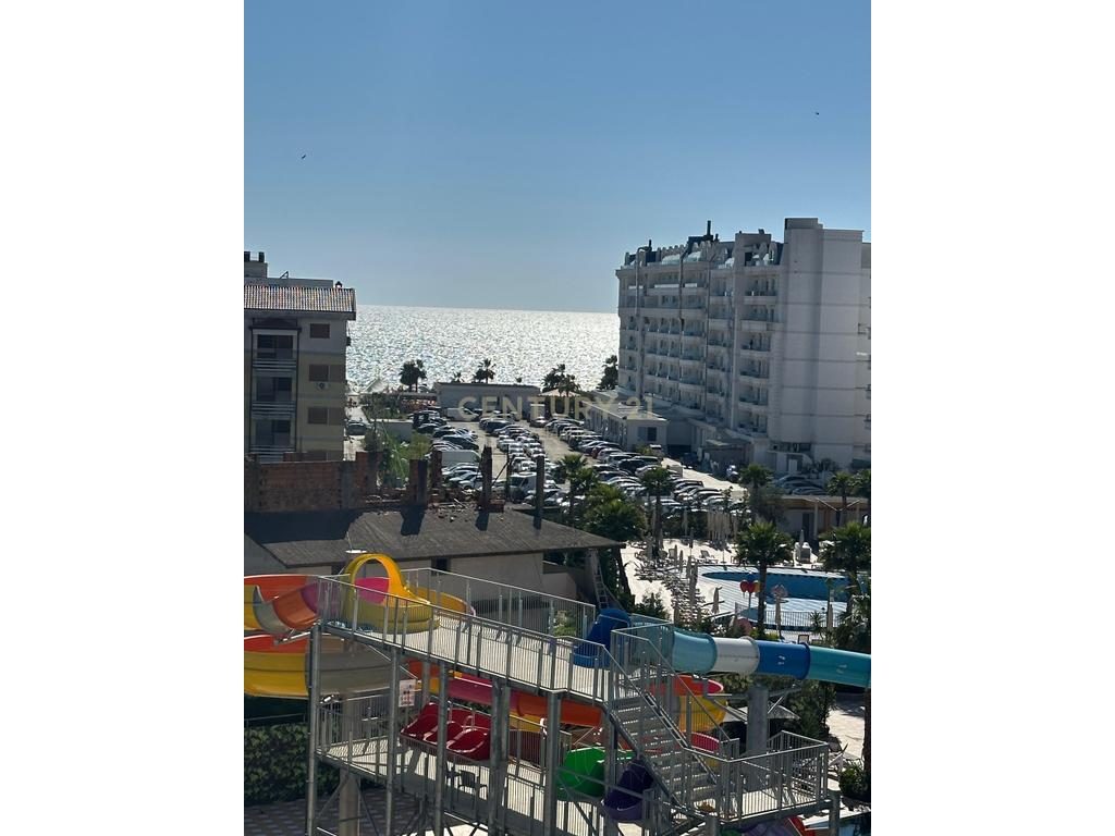 STUDIO ME PAMJE NGA DETI për Shitje në Golem