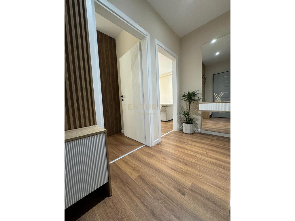 SHITET APARTAMENT MODERN 1+1 NE PLAZH ILIRIA!