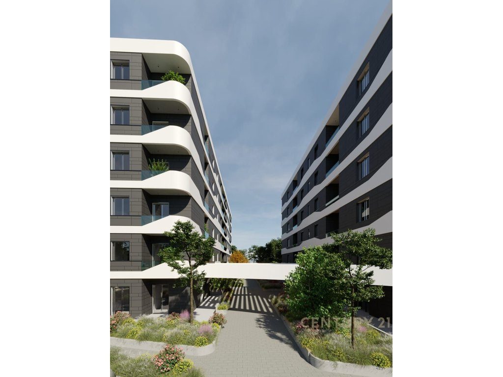 Shitet apartament 1+1 prane Pishave te Buta, Ndertim i RI !