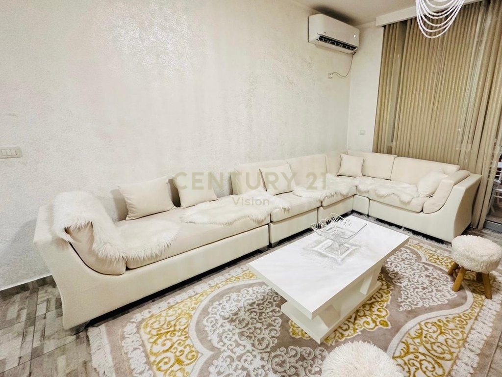 Apartament 3+1+2 për shitje në Shkodër, Rus  | 150 m²