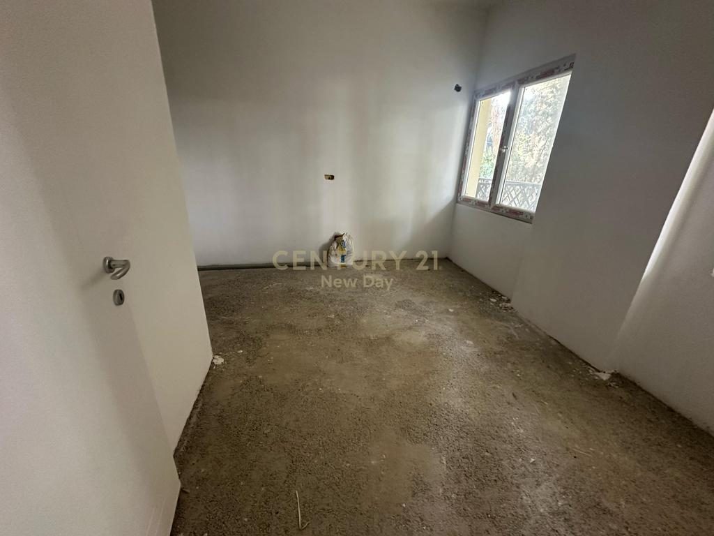 Apartament 1+1 Për Shitje në Mali i Robit, Durrës