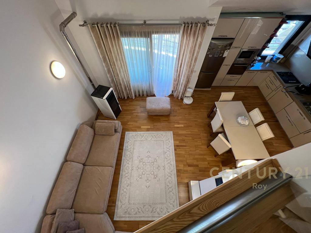Apartament-Duplex 2+1+2 me pamje deti për shitje në Ujësjellës Kanalizime, Durrës!