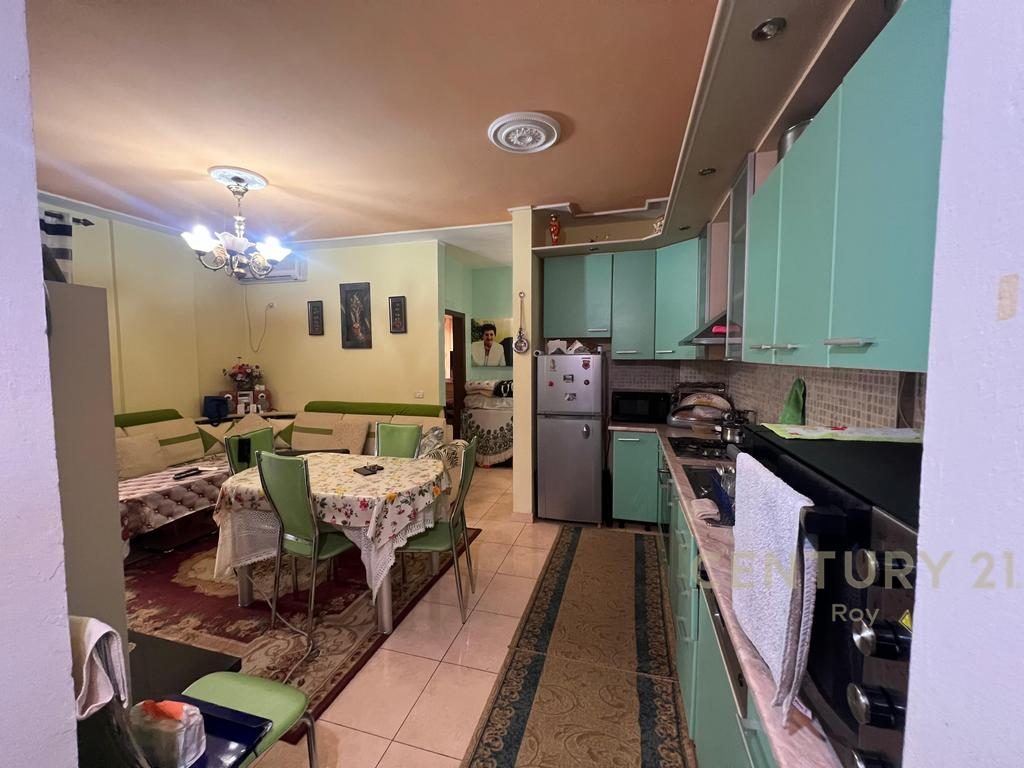 SHITET APARTAMENT 2+1 NE GOLEM !!