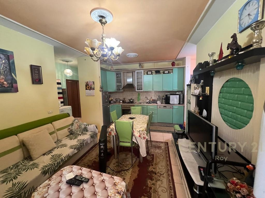 SHITET APARTAMENT 2+1 NE GOLEM !!