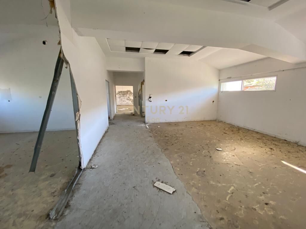 SUPER OKAZION , SHITEN KAPANONE DHE TOKE ME SIPERFAQJE 9833 M2 NE XHAFZOTAJ, DURRES!