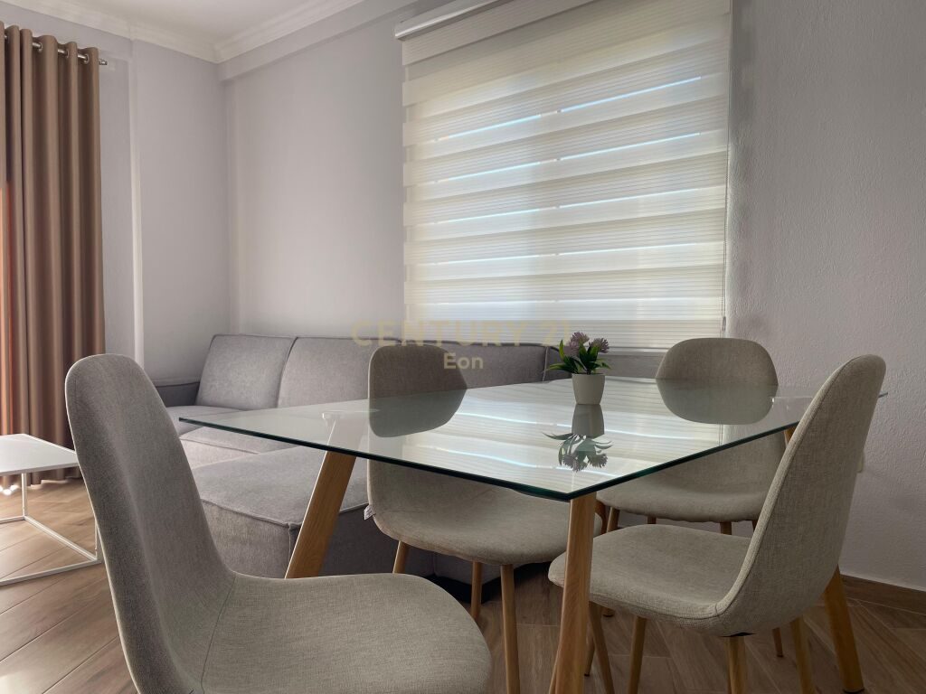 JEPET ME QIRA APARTAMENT 1+1 NË PLAZH, DURRËS!