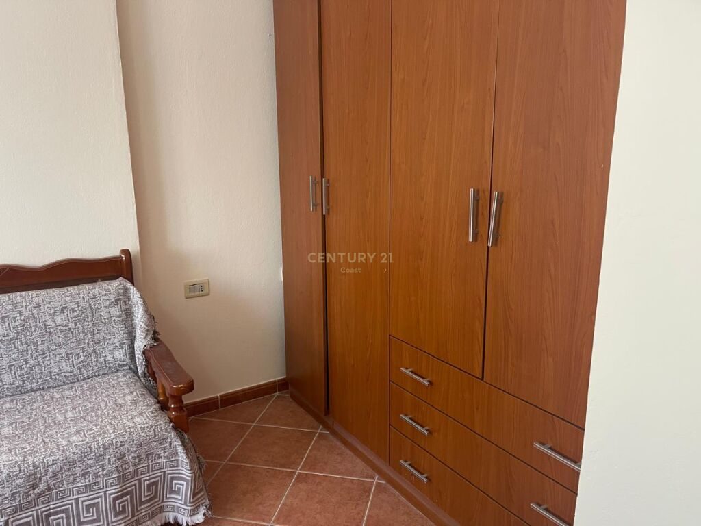 APARTAMENT 1+1 PER QIRA NE LUNGOMARE ,VLORE!!!