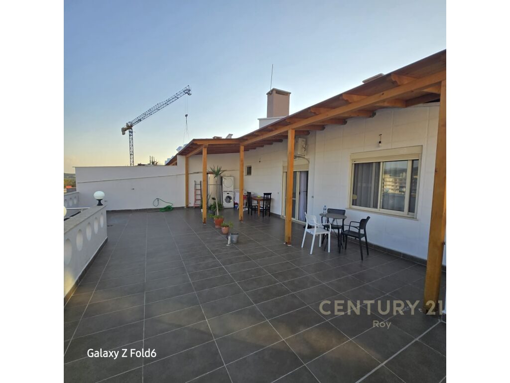 SHITEN APARTAMENTE 2+1 + GARSONJERE +86 M2 VERANDE NE GOLEM