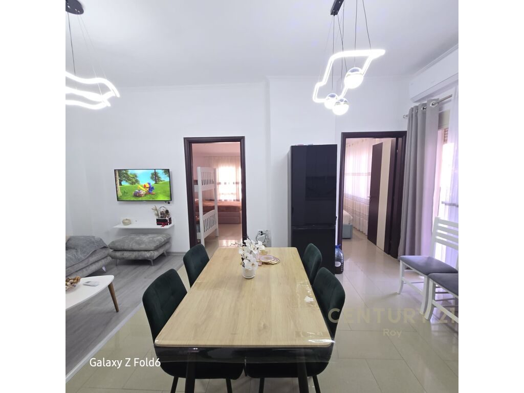 SHITEN APARTAMENTE 2+1 + GARSONJERE +86 M2 VERANDE NE GOLEM