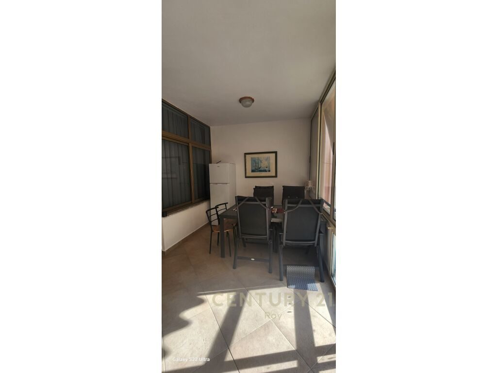 SHITET APARTAMENT 2+1+GARAZHD NE GOLEM !!!