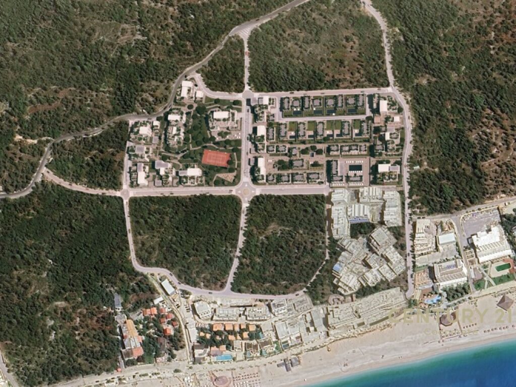 SHESIM APATAMENT 1+1 ME VERANDE NE RESORTIN TURISTIK VILLAGE SQUARE, DHERMI.