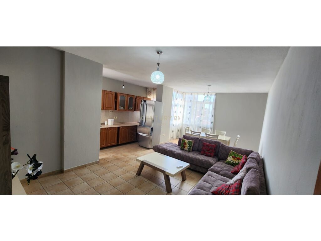 Apartament 2+1+2 Për Shitje në Rruga Fortuzi, Tiranë - 260,000€ | 116 m²