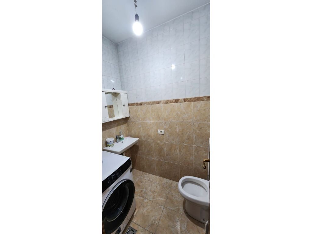 Apartament 2+1+2 Për Shitje në Rruga Fortuzi, Tiranë - 260,000€ | 116 m²