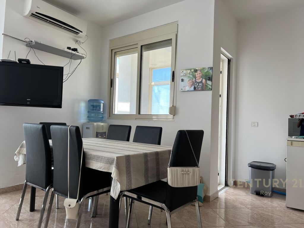 Shitet Apartament 2+1 në Mali i Robit, Durrës !!