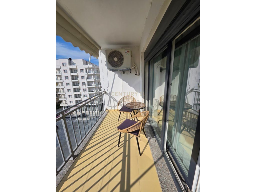 SHITET SUPER APARTAMENT 2+1 ME PAMJE DETI NE QERRET!
