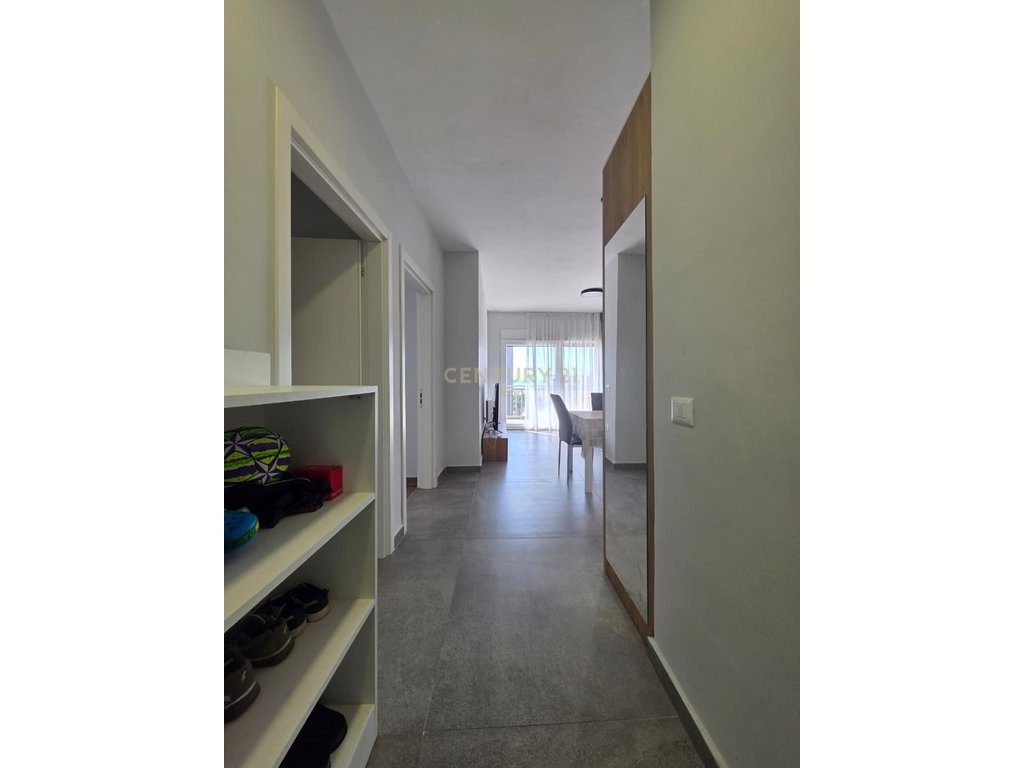 SHITET SUPER APARTAMENT 2+1 ME PAMJE DETI NE QERRET!