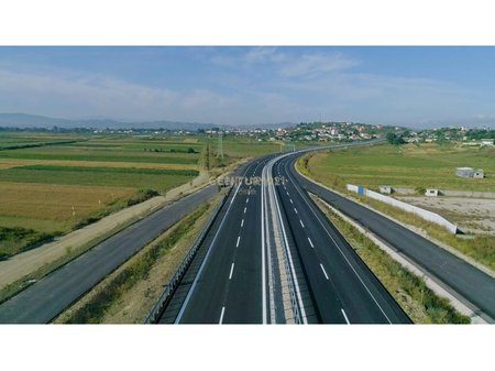 Tokë për Shitje pranë Aeroportit të Vlorës