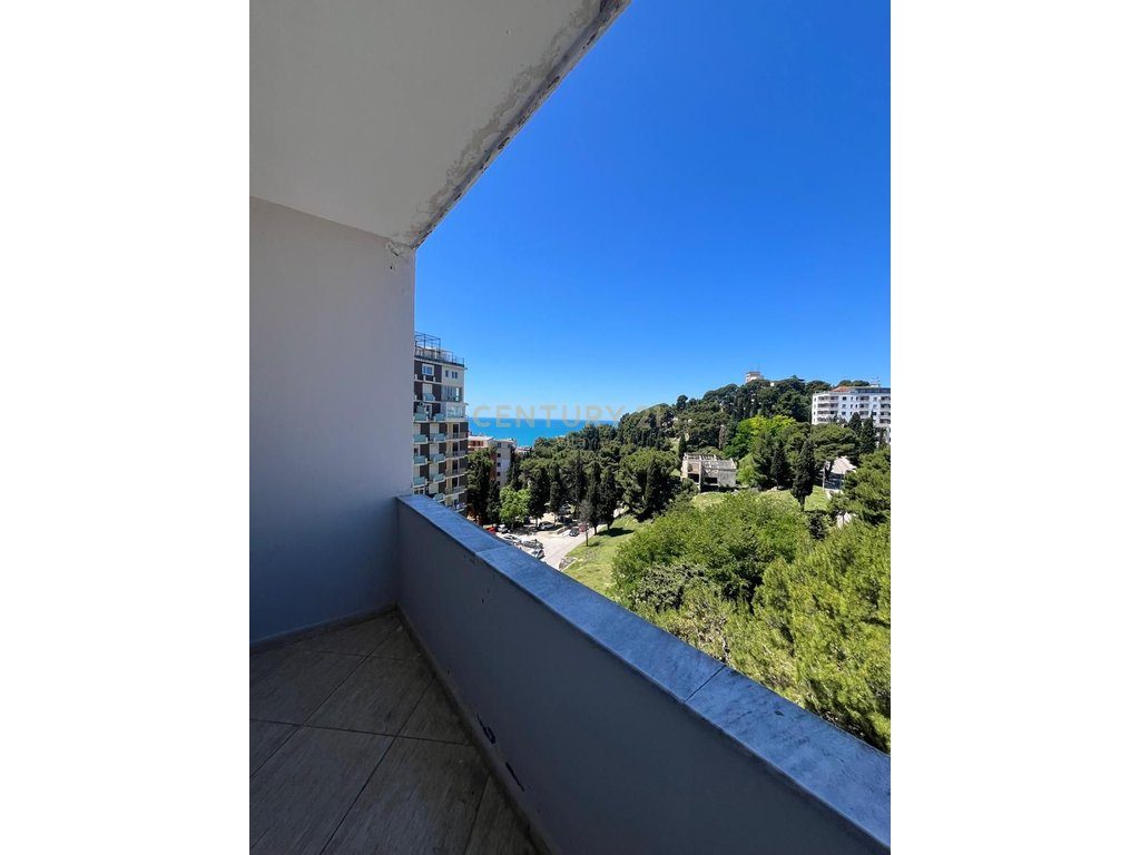 JEPET ME QERA APARTAMENT 2+1 ME PAMJE DETI TEK VILA E ZOGUT , DURRES !!!!