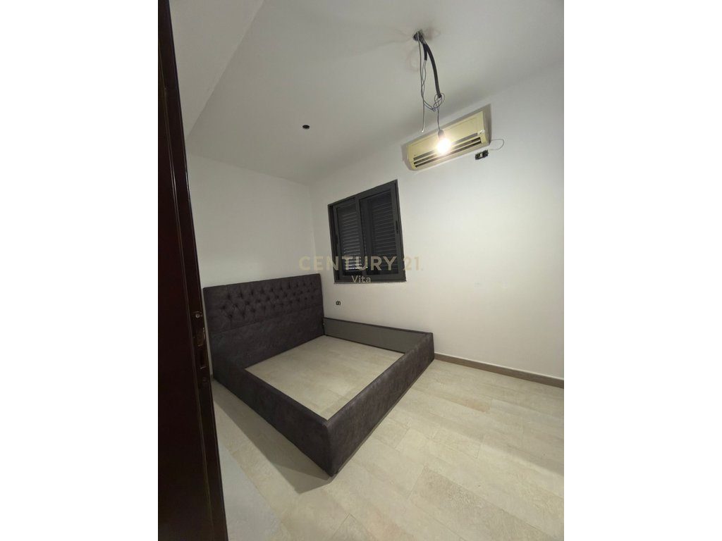 Apartament 1+1 me Qira në Lagjen 7, Durrës